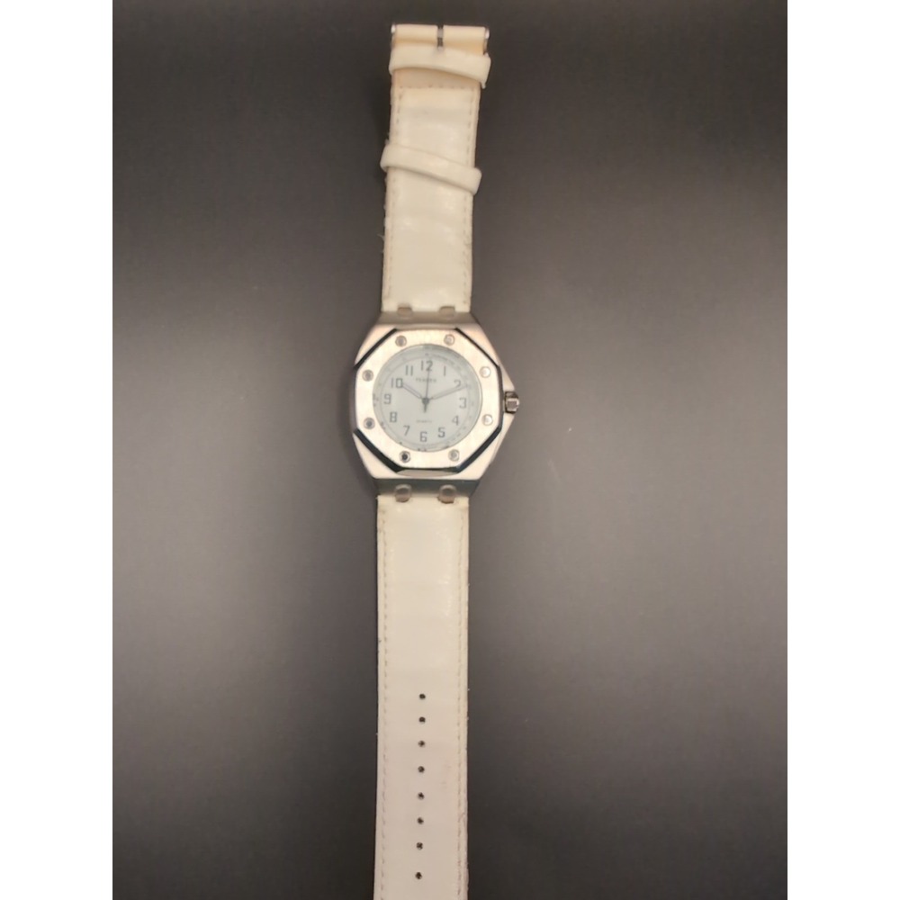 VINTAGE BIJOUX TERNER White And Chrome  -‎ QUARTZ- K-13402G New Battery - Picture 3 of 4